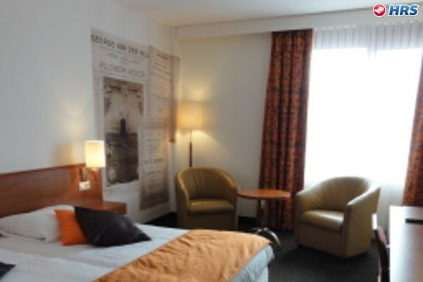 Hotel De Nachtegaal (Lisse)